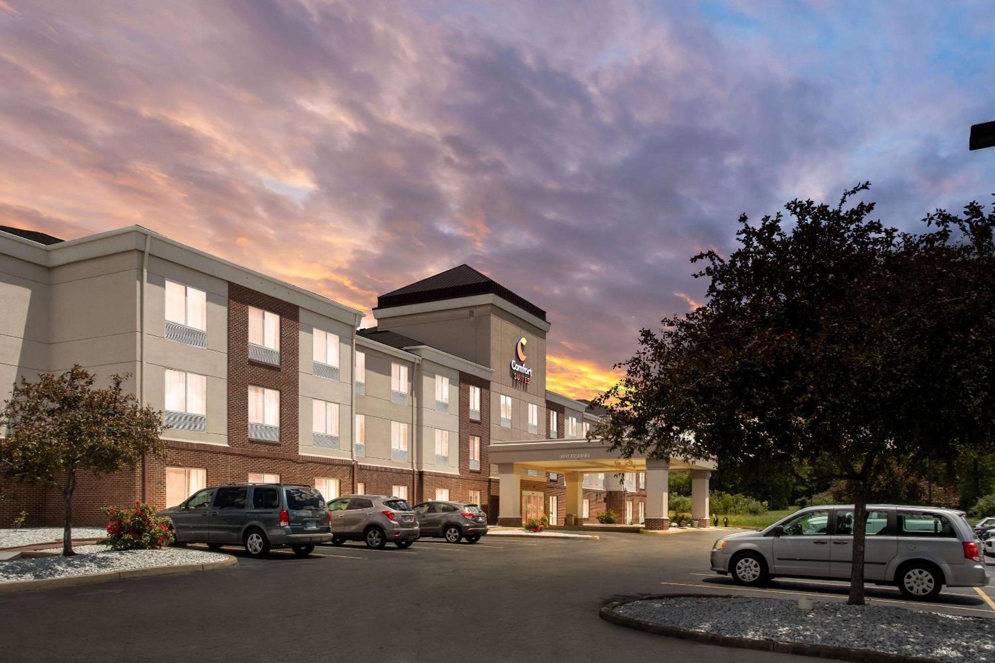 Comfort Suites Mount Vernon Bagian luar foto