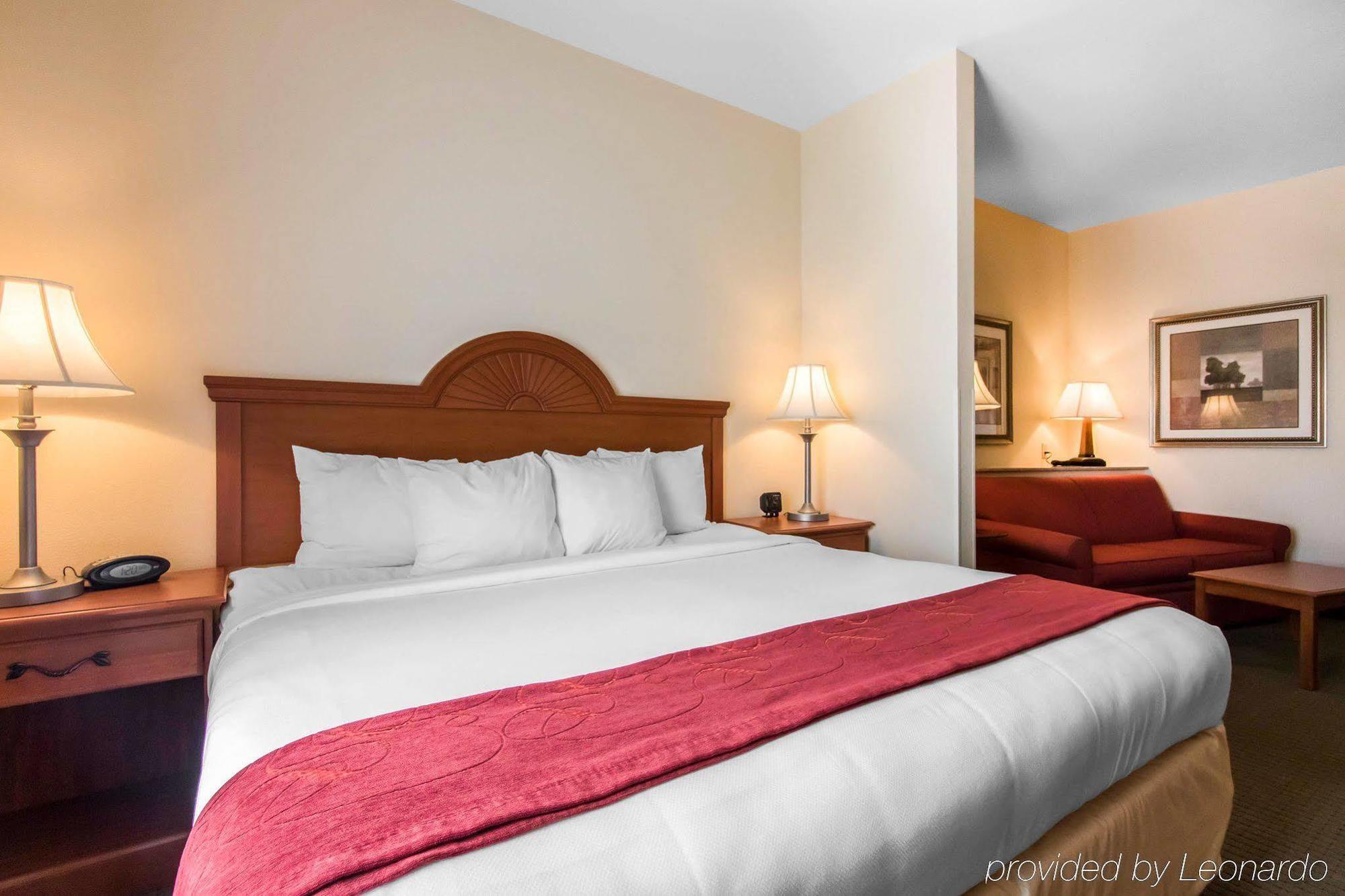 Comfort Suites Mount Vernon Bagian luar foto