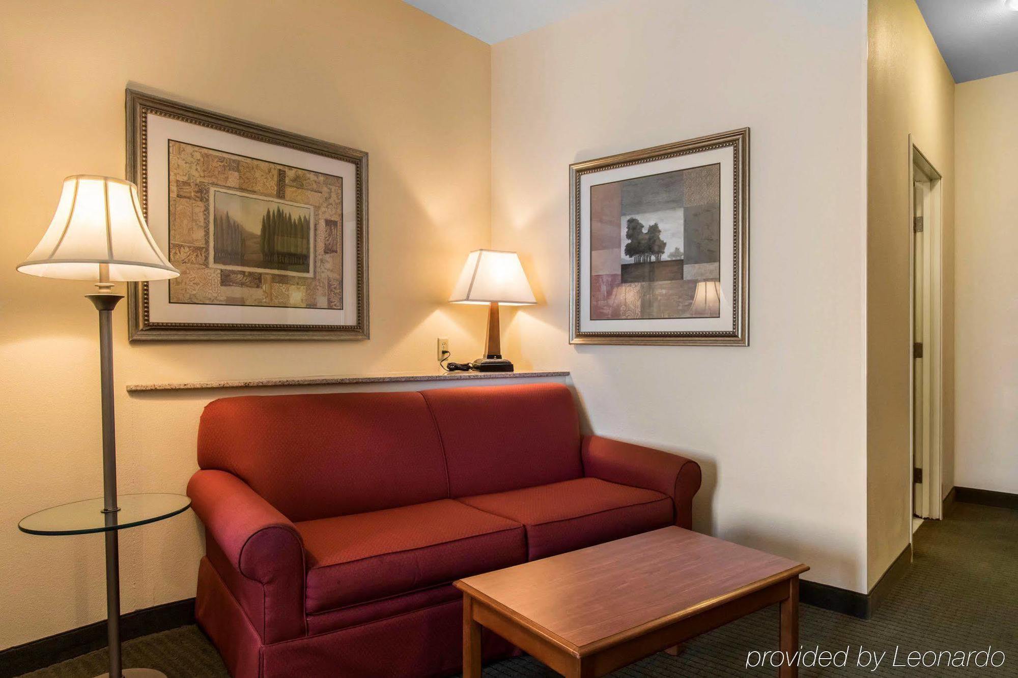 Comfort Suites Mount Vernon Bagian luar foto
