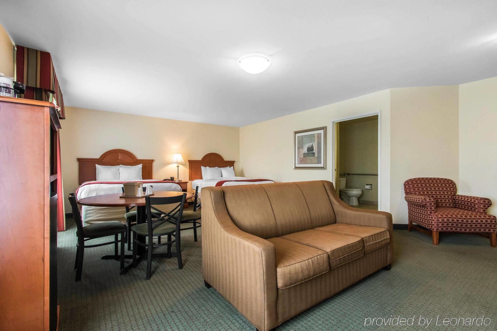 Comfort Suites Mount Vernon Bagian luar foto