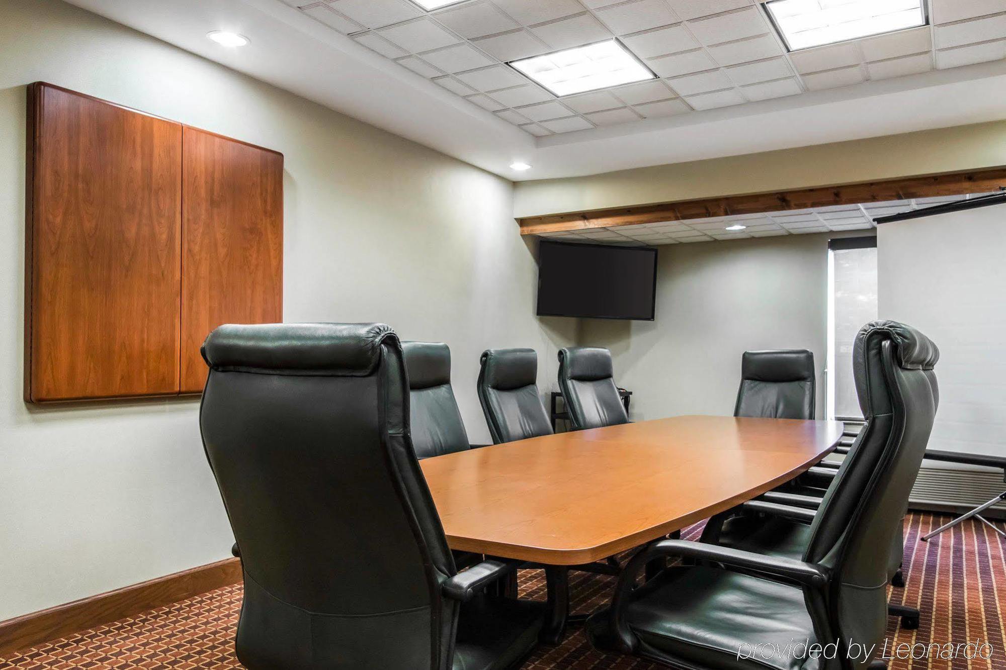 Comfort Suites Mount Vernon Bagian luar foto